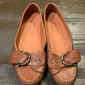 Sacco Shoes. Brown leather. Made in Italy. Never worn.